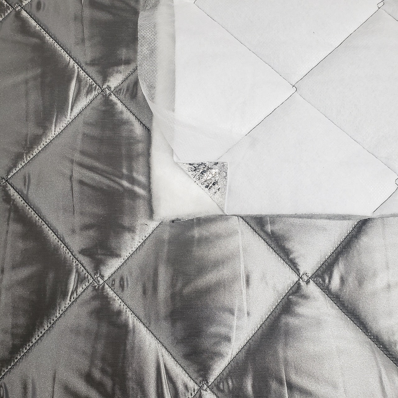 Quilted PrimaSoft™/ Radiantex® - 2-Sided, 15oz - Metallic Silver (detail)