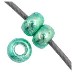 Czech Seed Beads 11/0 - Metallic Green (detail)