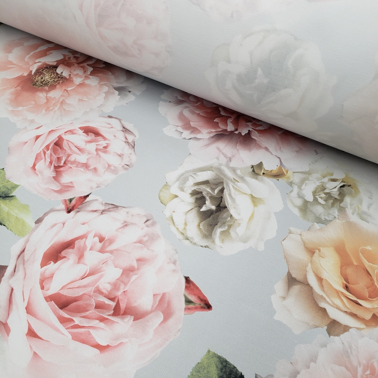 Commander® Floral - Rose Collage - Grey (roll)