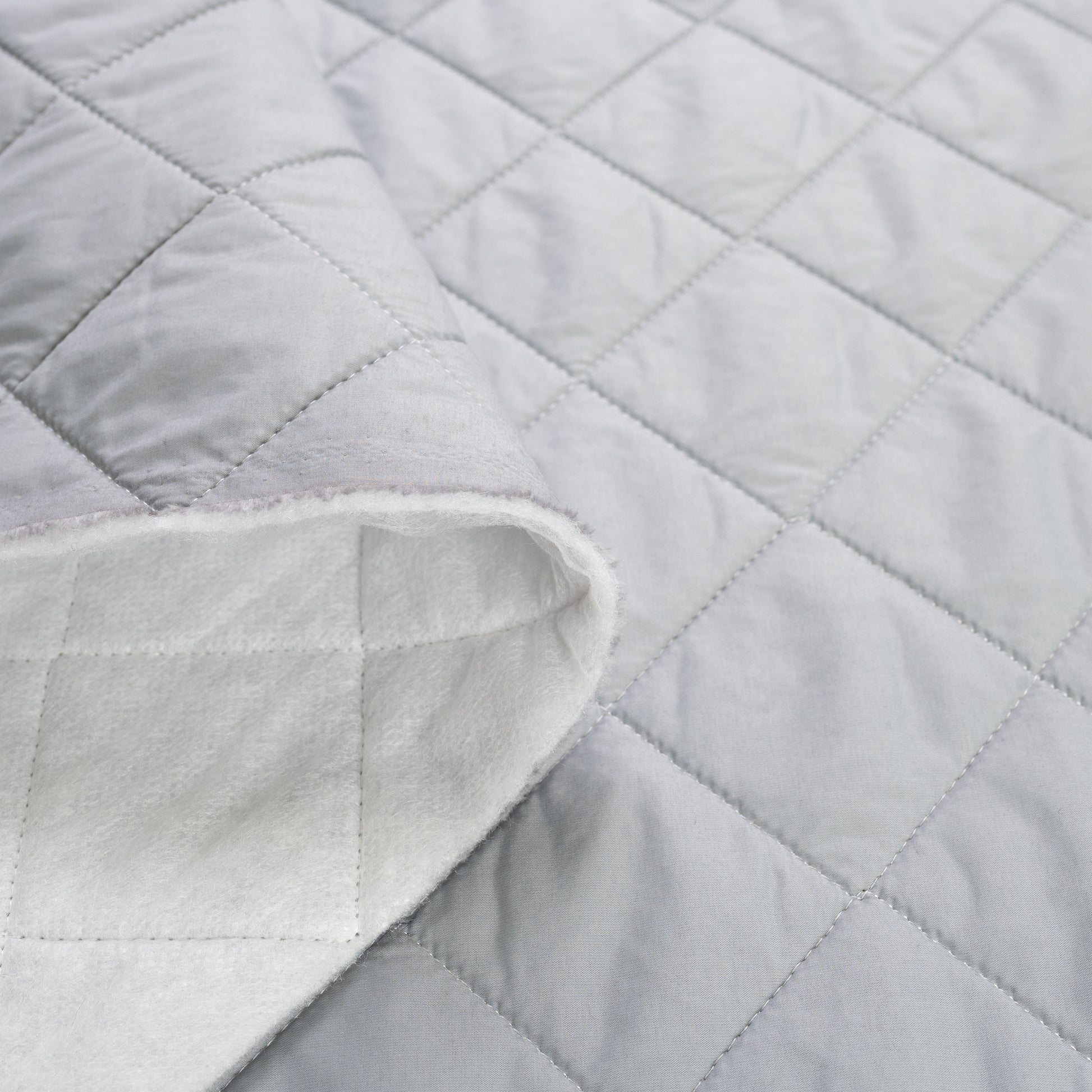 Quilted Holofill™ / Poly - 1-Sided - GREY