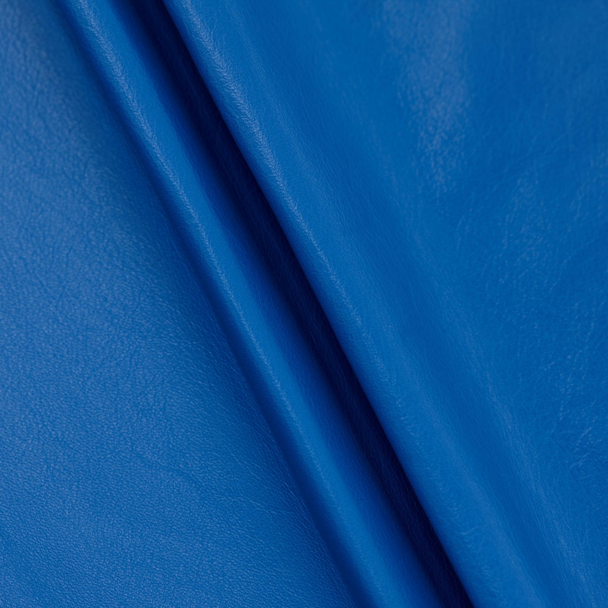 Cow Leather - Electric Blue (fold)