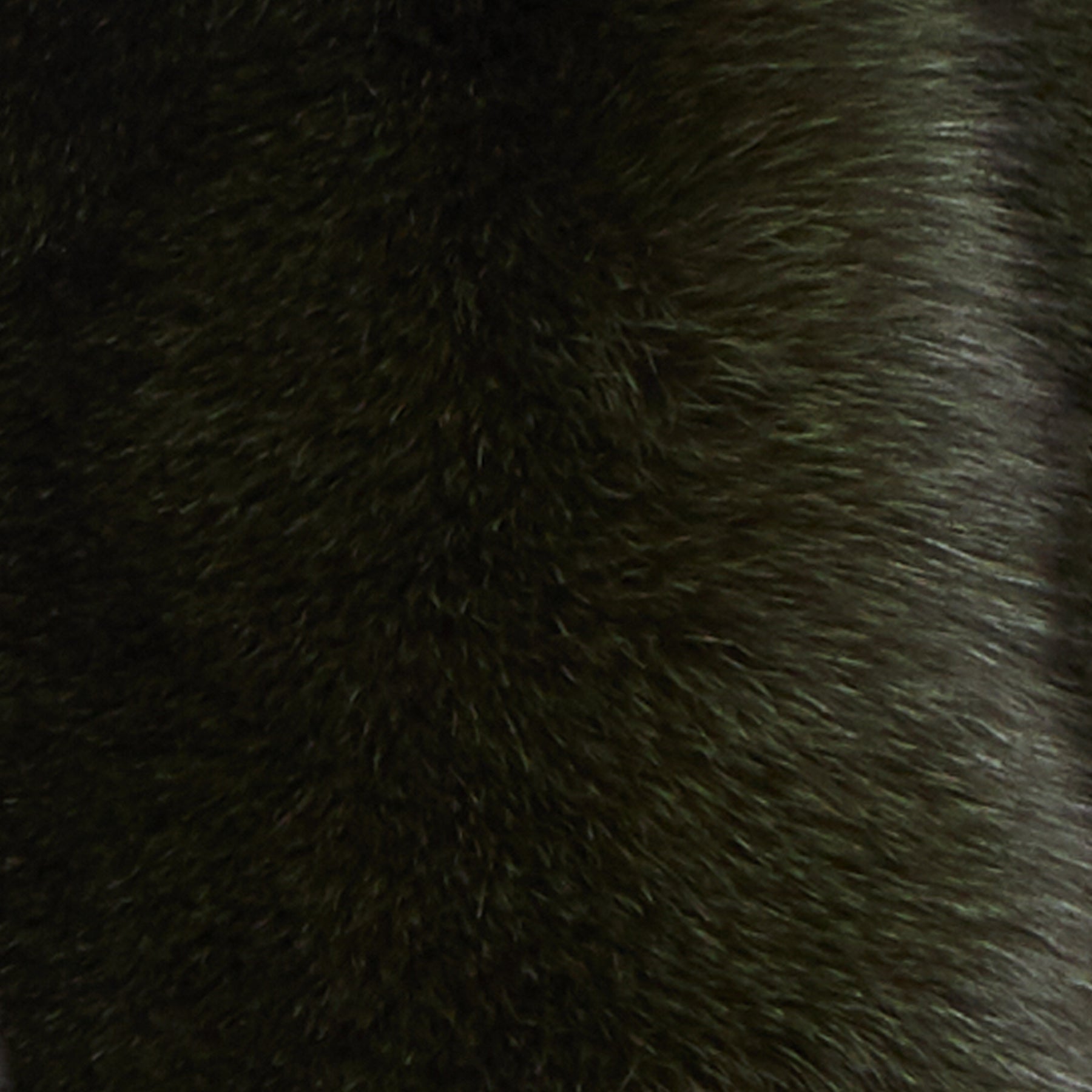 Dyed Norweigan Blue Fox Fur - Khaki (Forest Shadow) - detail